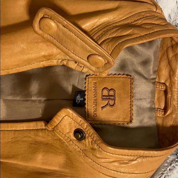 Banana Republic leather jacket - Picture 3 of 5